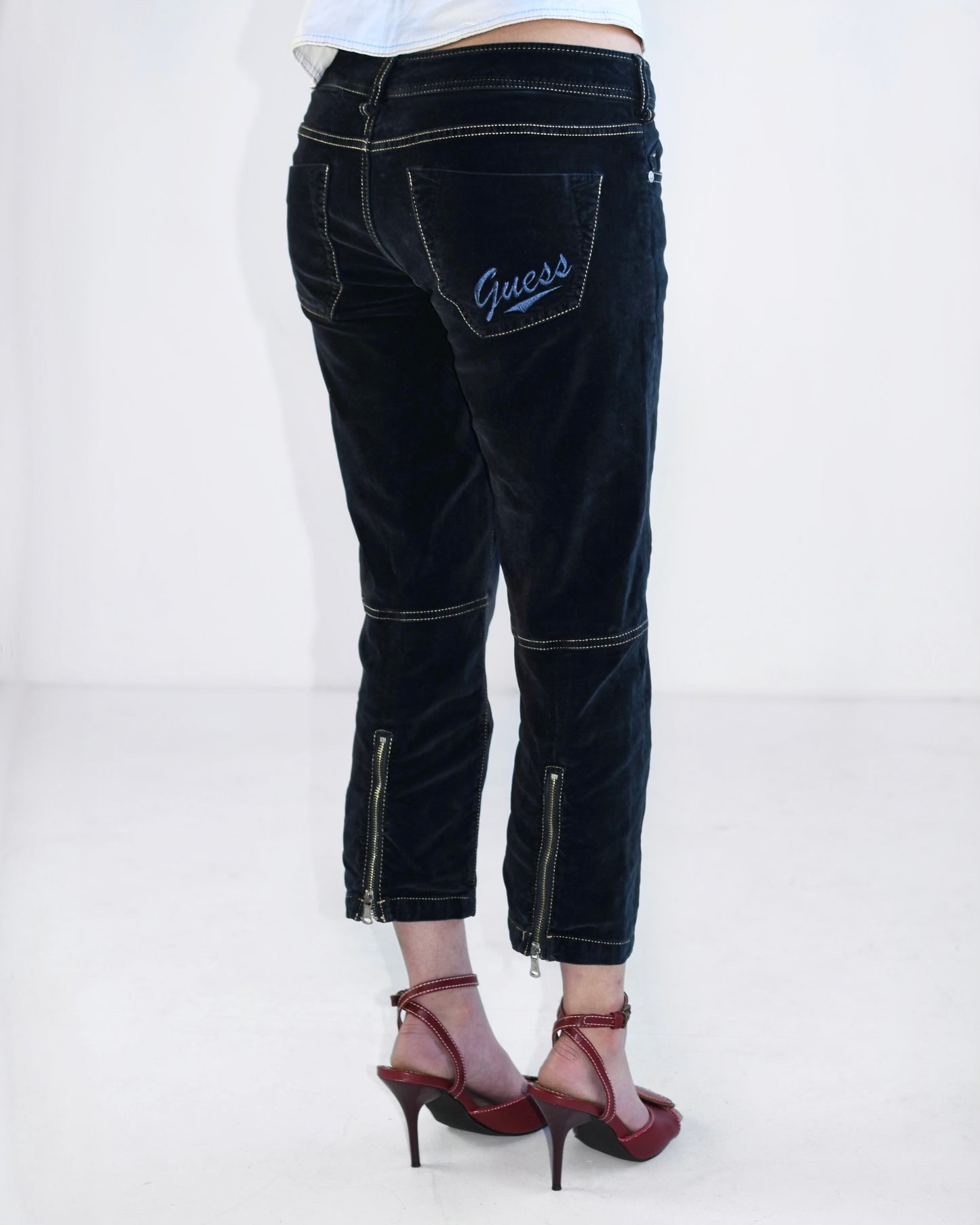 Guess Navy Velvet Capris